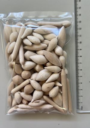 Corps en balsa assortis x 100 pièces